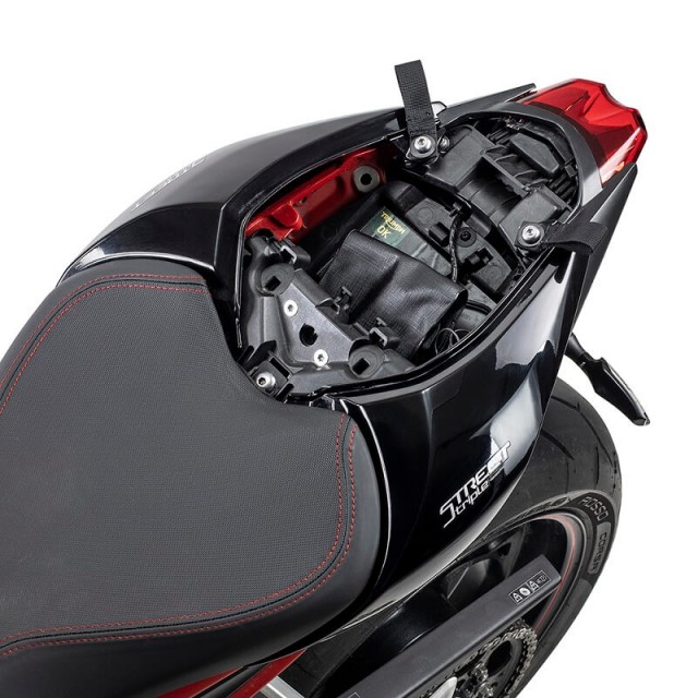 KRIEGA FIT KITS US-DRYPACK TRIUMPH STREET TRIPLE - FRAME MOUNT